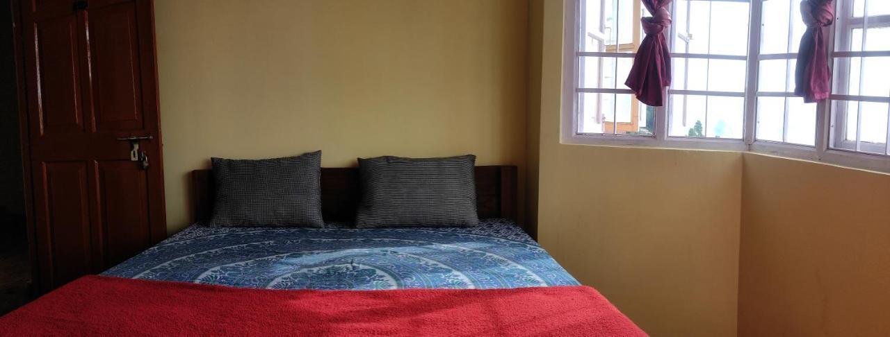 Wind Home Darjeeling- Budget Hotel Near Mall Dardzsiling Kültér fotó