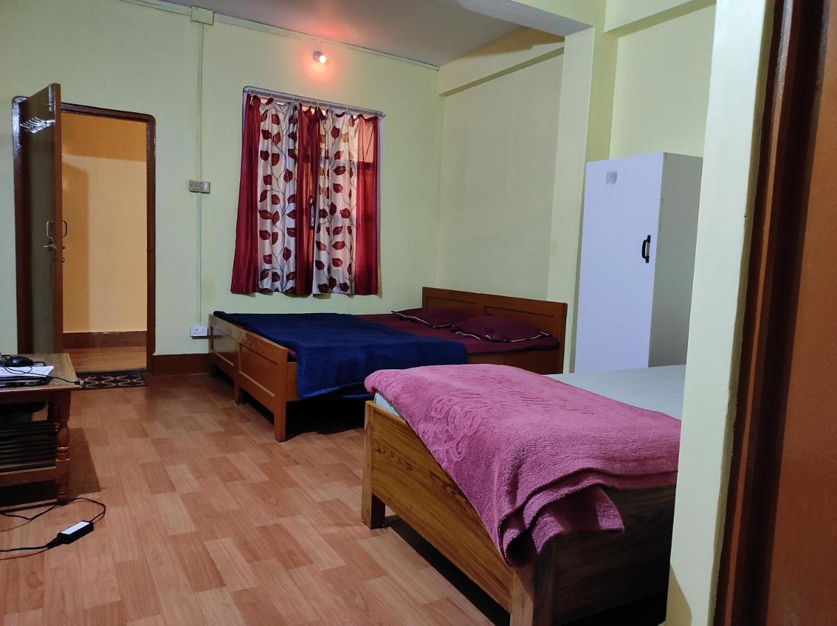 Wind Home Darjeeling- Budget Hotel Near Mall Dardzsiling Kültér fotó